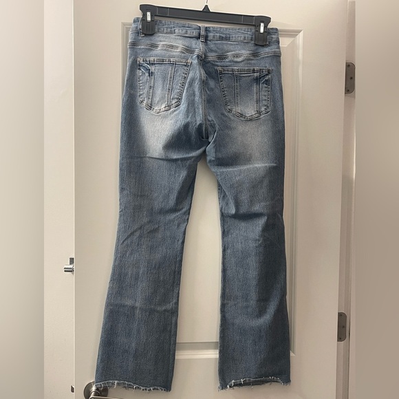 Stylish Blue Flare Jeans - Picture 2 of 6